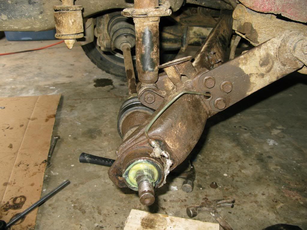 Pictorial wheel bearing guide. EA / Loyale 4WD rear. Do It Yourself